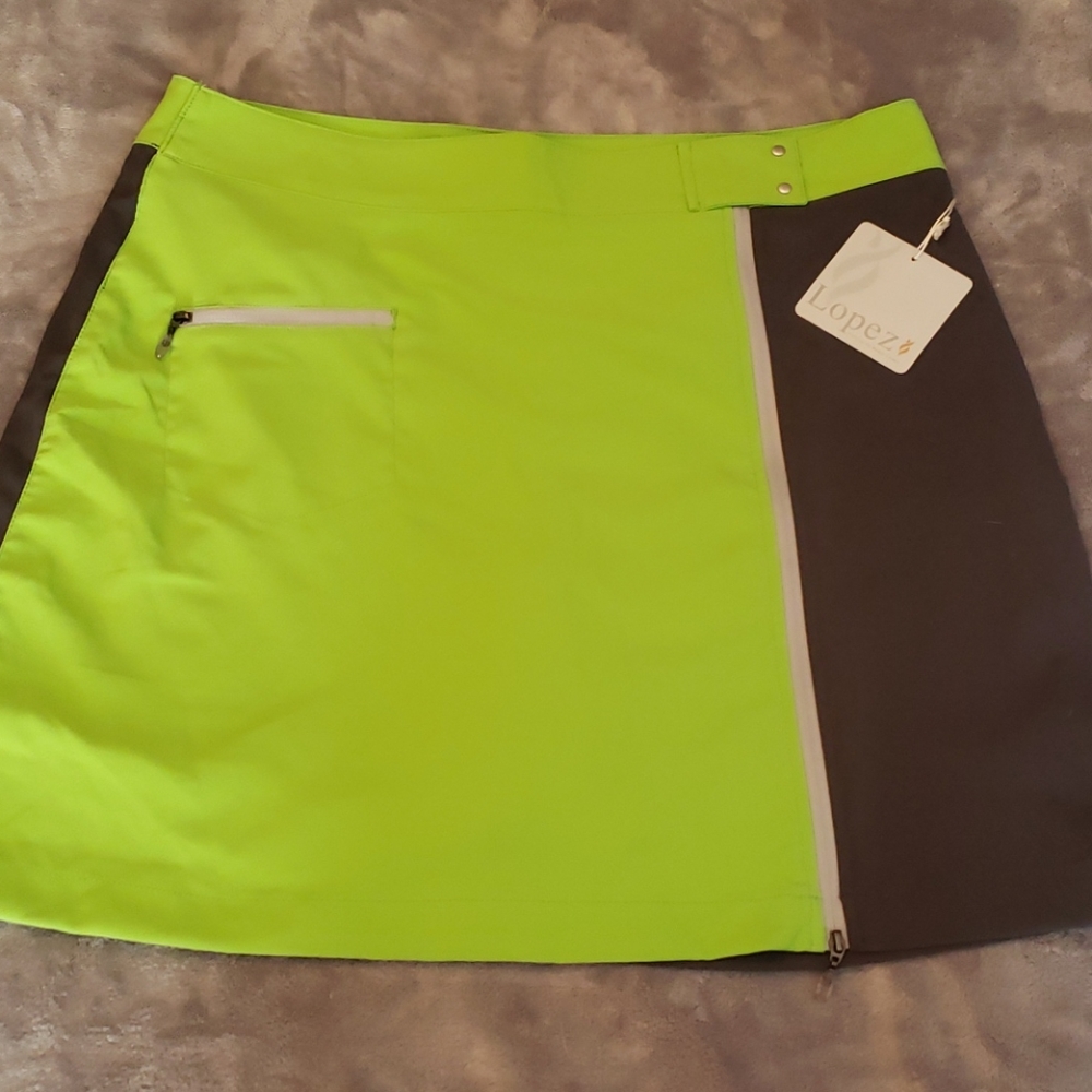 Skort